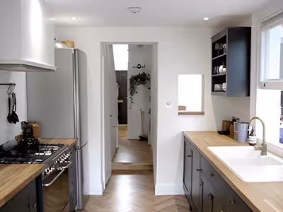 Wimbledon Renovations thumbnail