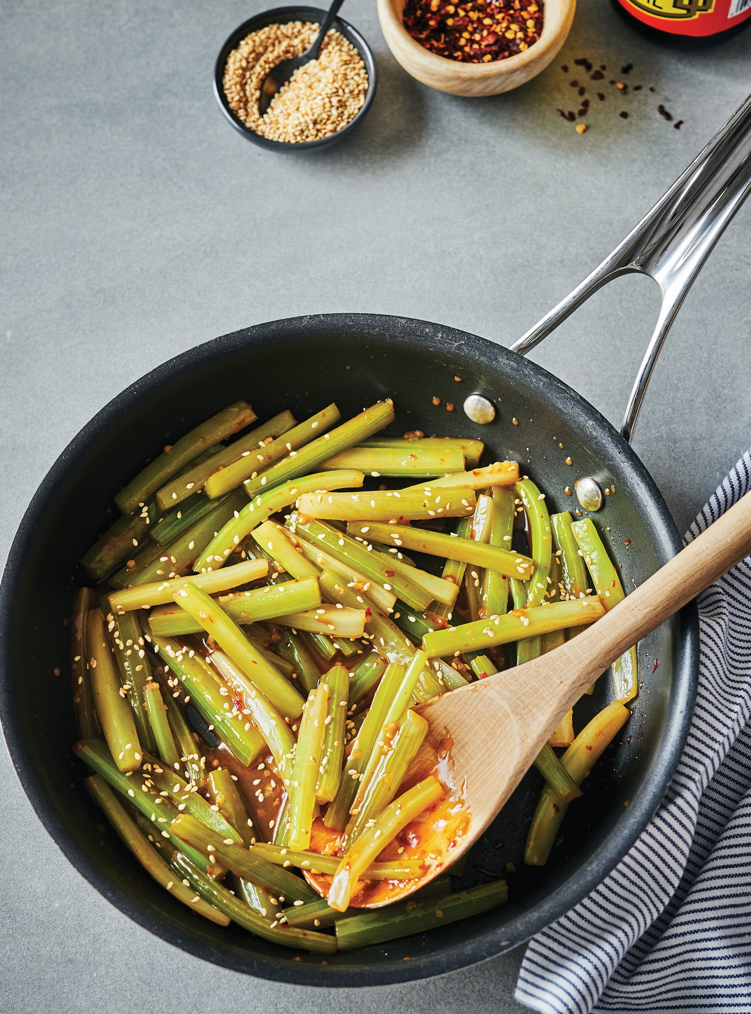 Sautéed Celery Sticks | RICARDO