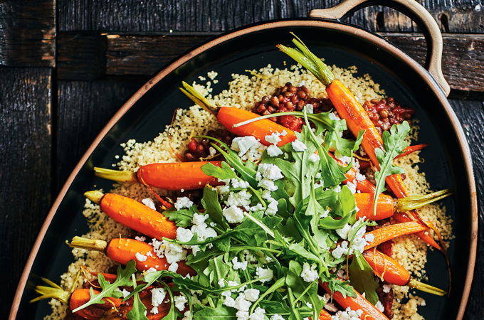 Carottes rôties, couscous aux lentilles et feta