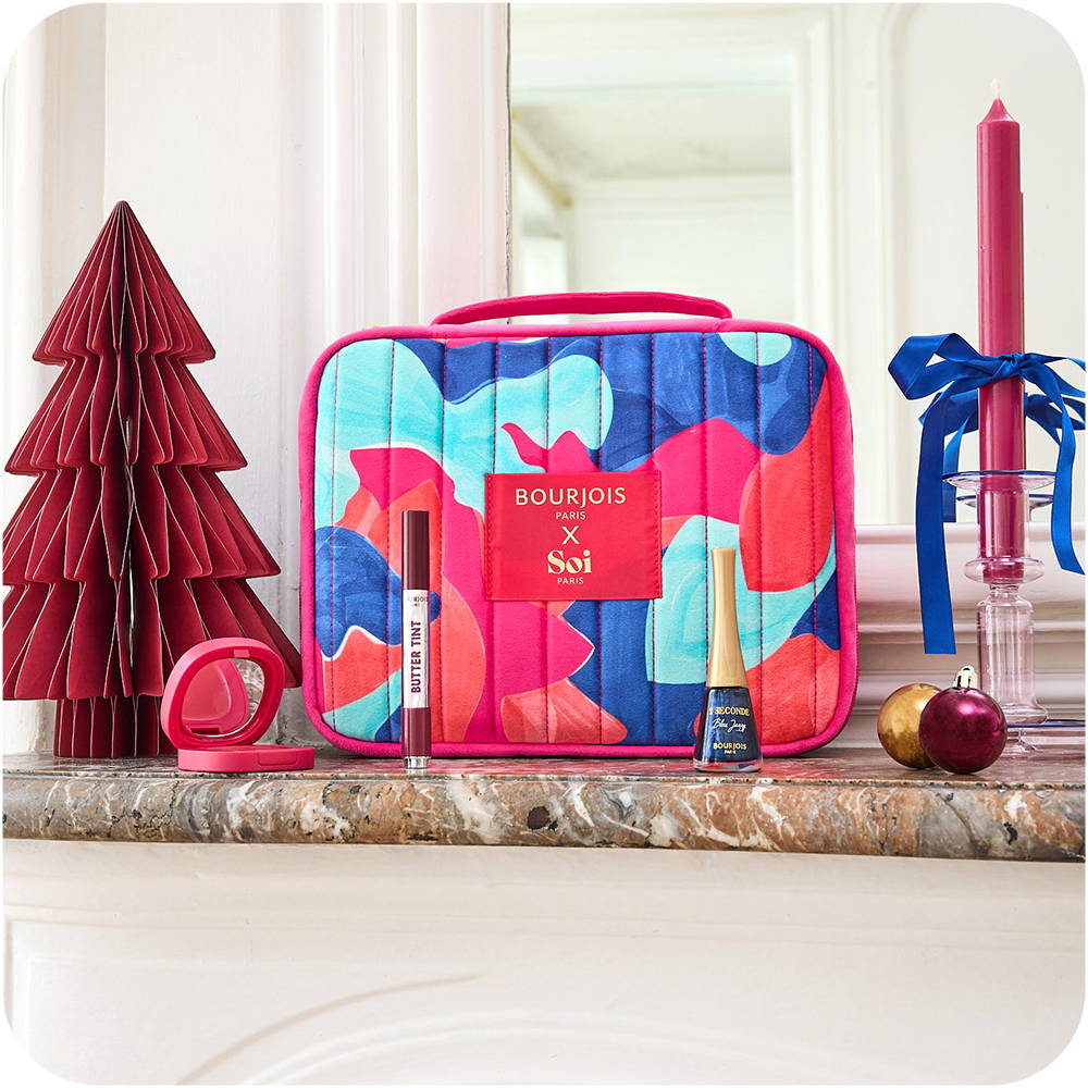 femmes portant du maquillage Bourjois