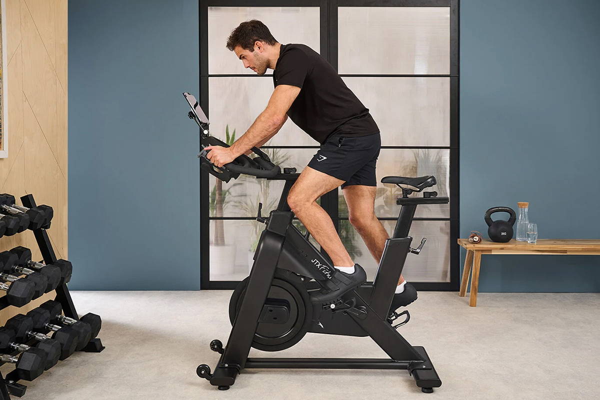 best exercise bike with screen 