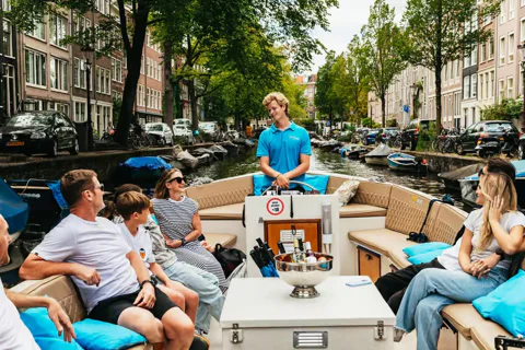 1-Hour Open Boat Canal Cruise with Live Guide & Optional Drinks