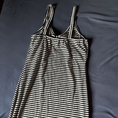 Gestreiftes Kleid