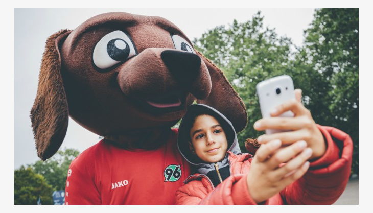 hannover selfi mit maskotchen