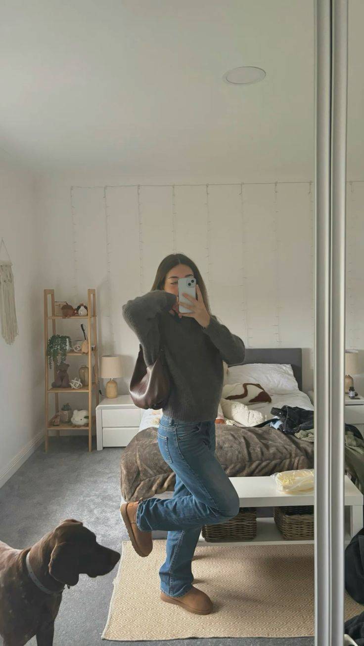 Ultra Mini Boots