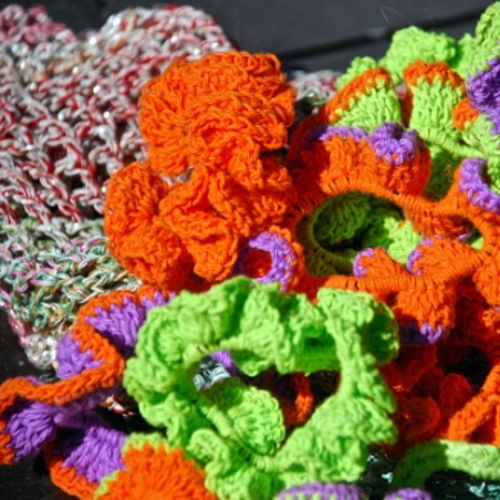 Koraalrif scrunchies