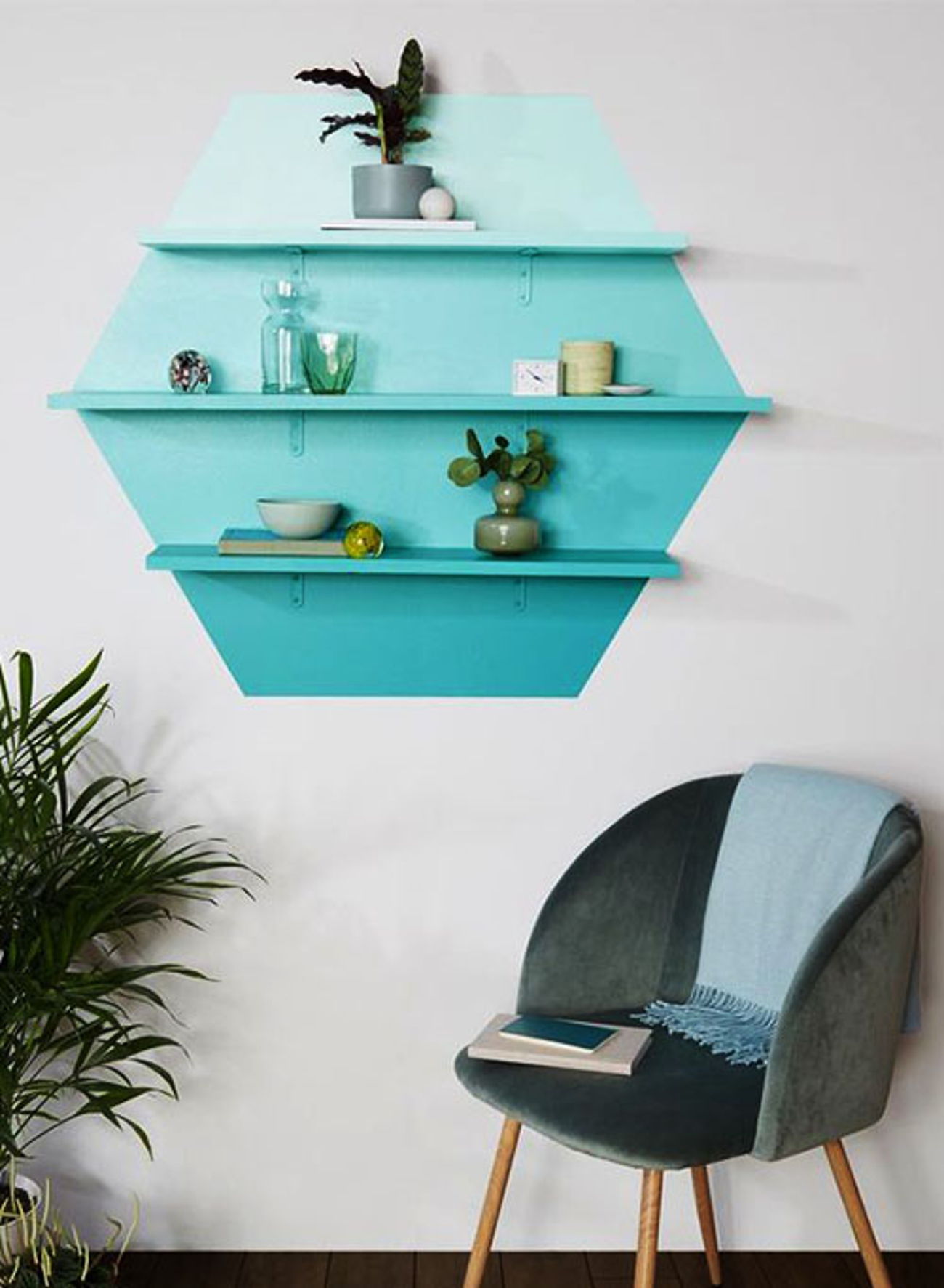 Decorative ombre-designed shelves