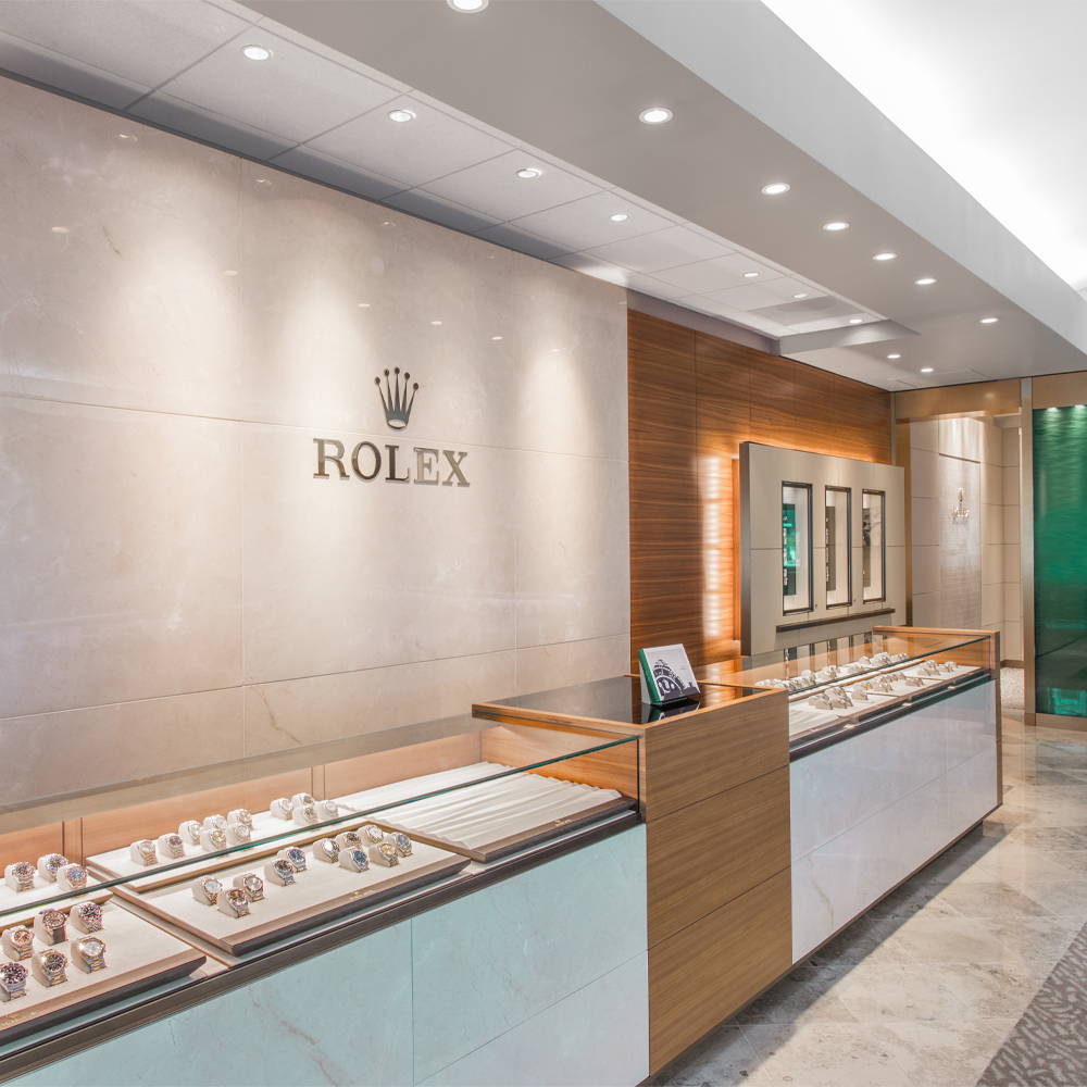 Inside Hamra Jewelers