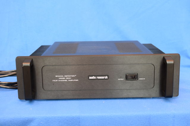 Audio Research SDA1  4 ch amp Amplifier
