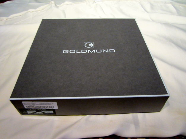 Goldmund 2 meter interconnect cable rca new in the box