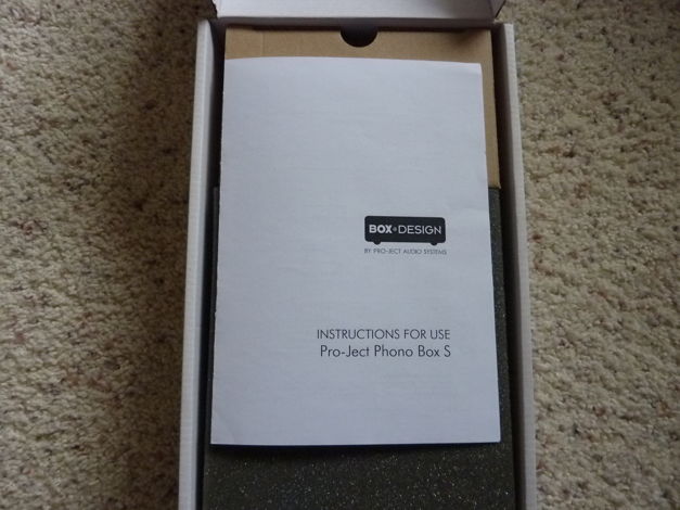 Pro-Ject  Phono Box S as New