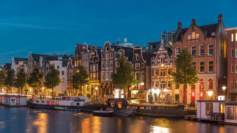 Smoke Boat Amsterdam