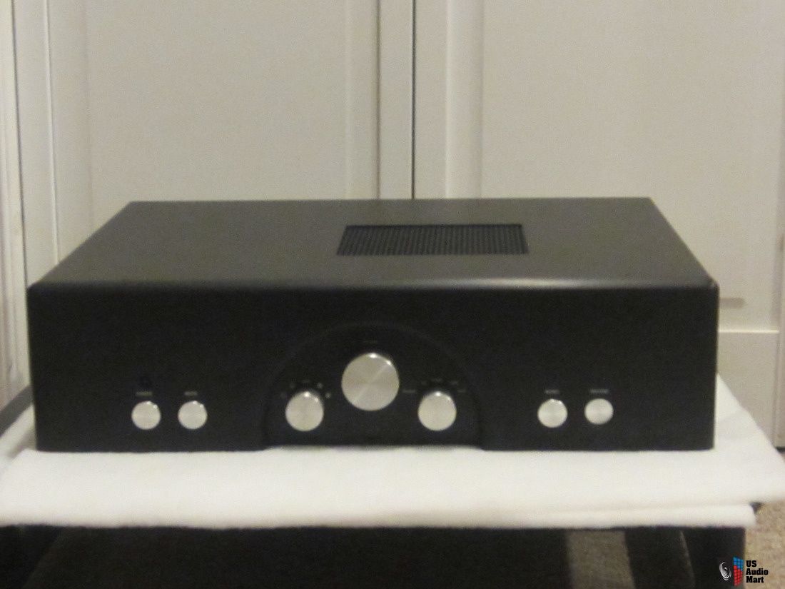 Rogue Audio 99 Super Magnum Including Phono preamp section 2