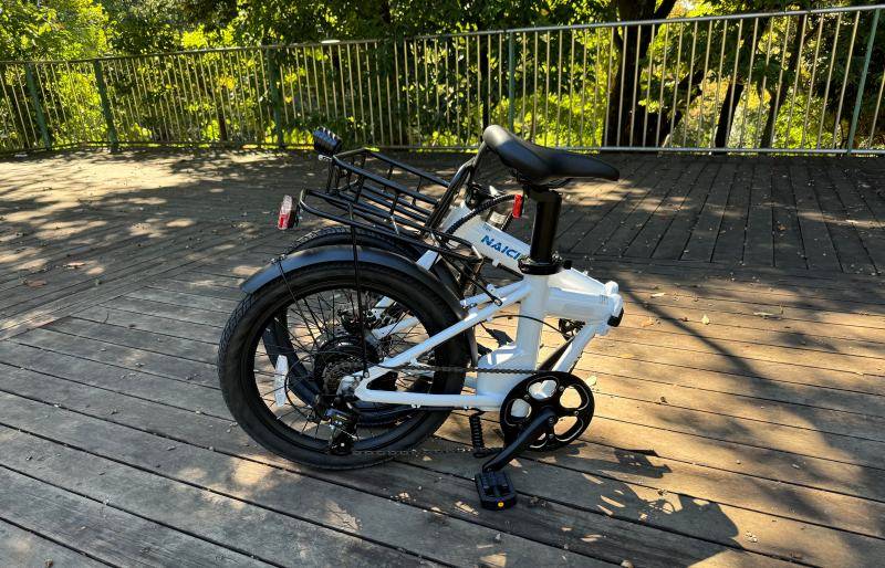 折りたたんんだNaiciBikeC2