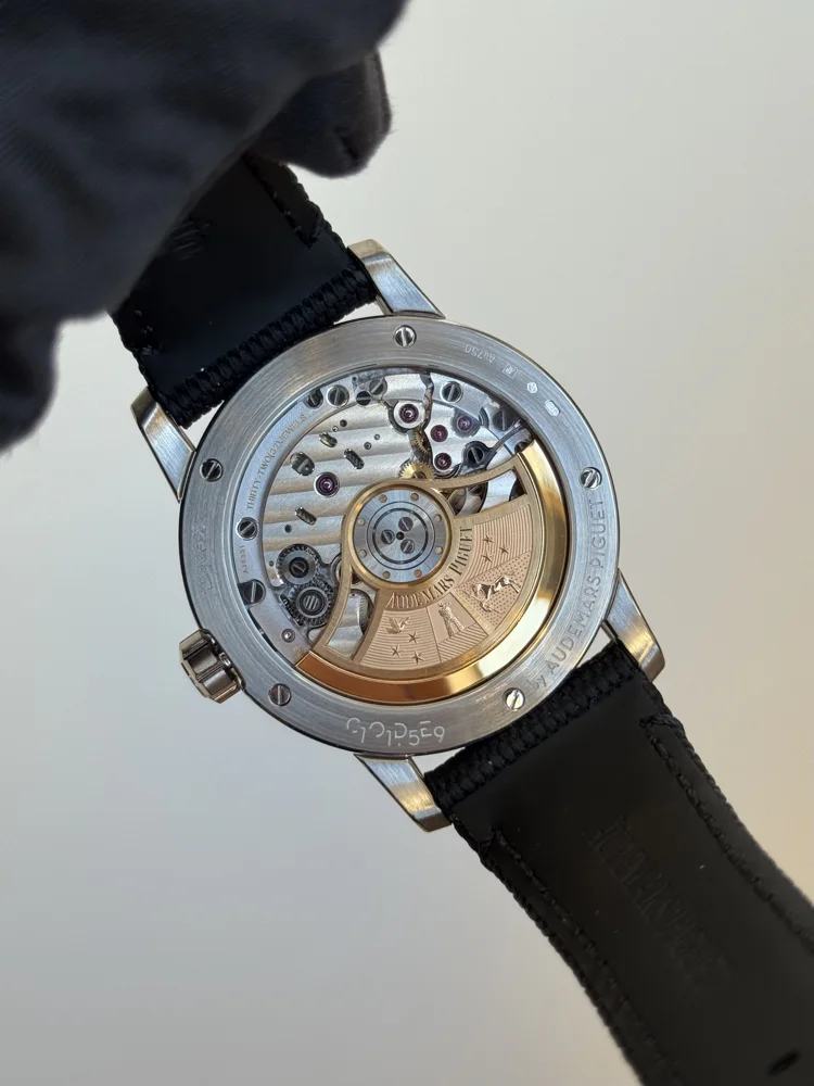 White Gold Box & Papers 2020