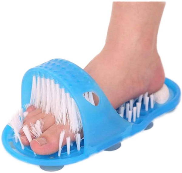 Electric foot cleaner