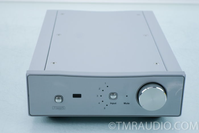 Rega  Brio-R Stereo Integrated Amplifier (9925)