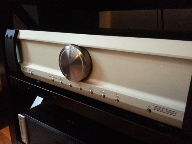 Musical Fidelity Integrated Amplifier 250 wpc A5.5