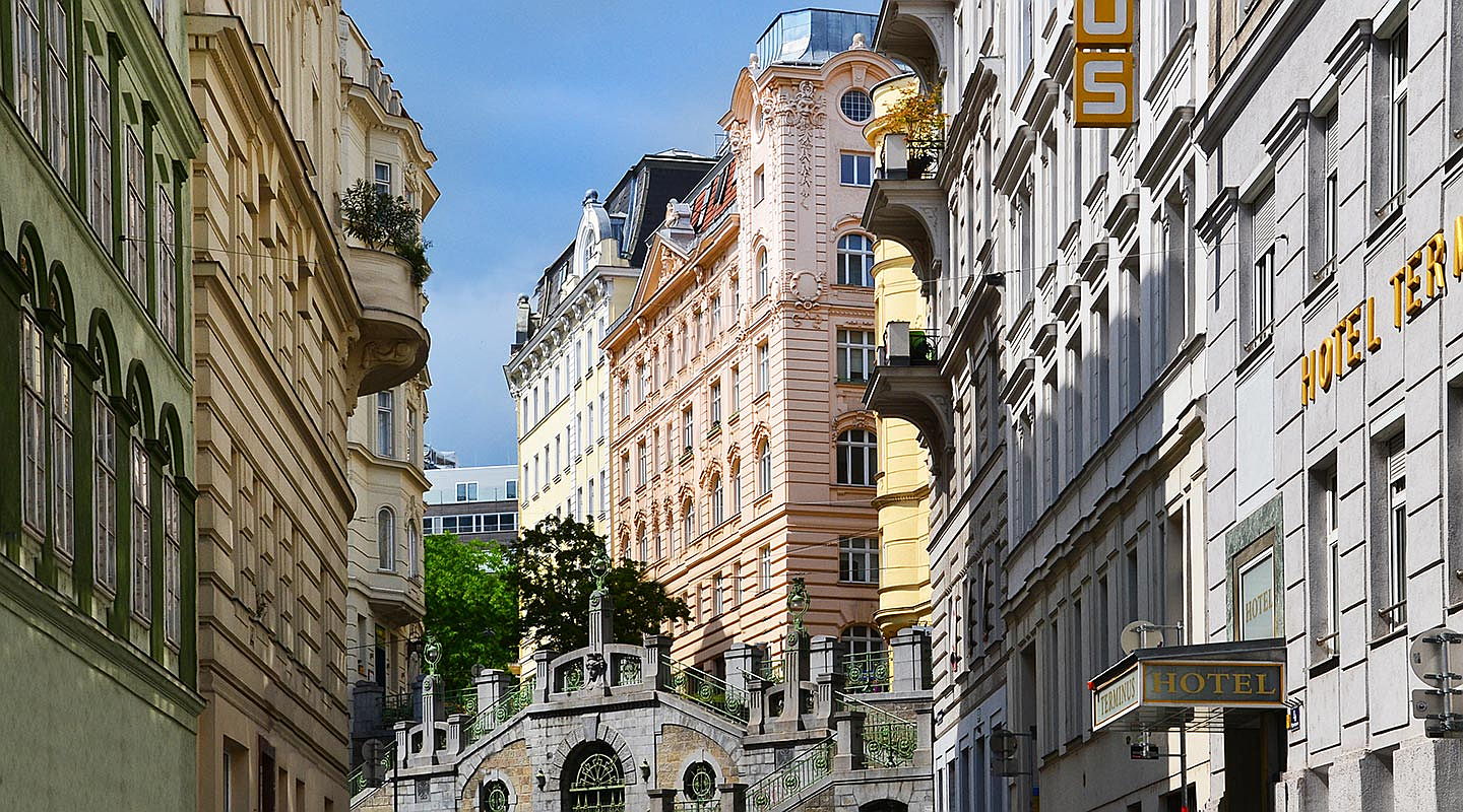  Vienna
- When buying a property in Mariahilf, trust the experienced real estate agents at Engel & Völkers Vienna.