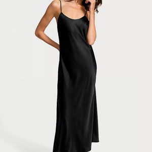Satin Long Slip - Black- Medium