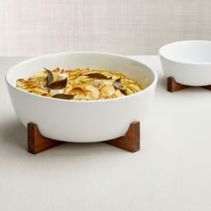 Crate & Barrel - Bowl Oven to Table Gres 28 x 28 cm |