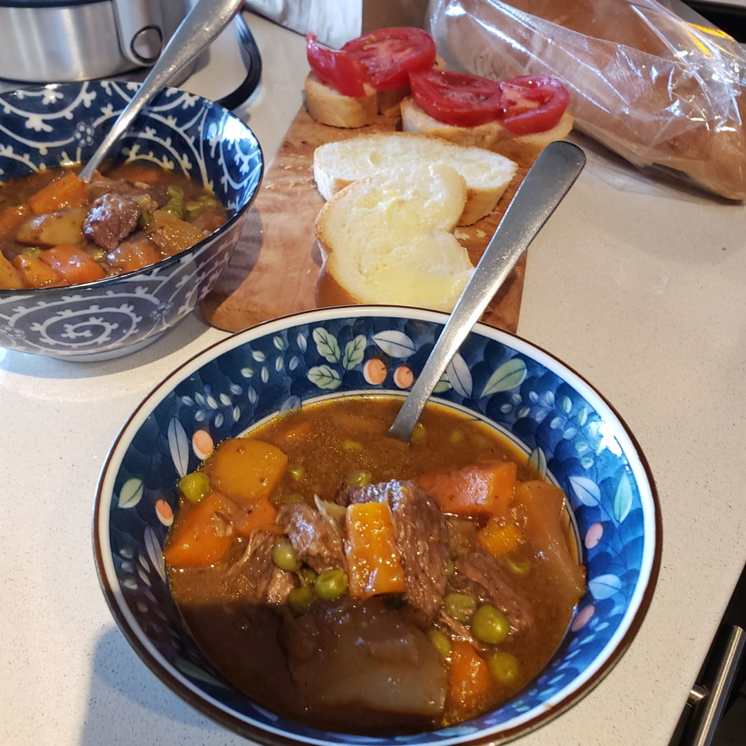 Beef stew with lotsa veggies.