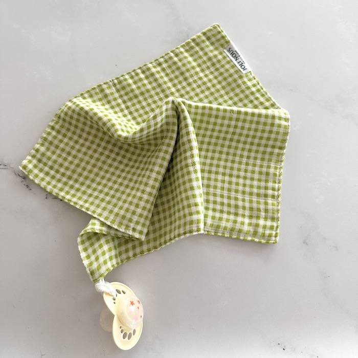 lange xl fraise attache-tétine bibs mam doudou lolette rouge blanc joli nous swiss made marque suisse enfant bébé 