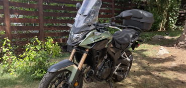 2023 HONDA CB500X motorcycle for rent near Seattle, WA