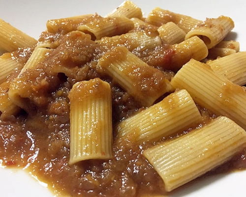 Corsi di cucina Montefiore Conca: Tre gioielli di Napoli: crocchè, genovese e caprese