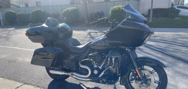 2021 HARLEY-DAVIDSON ROAD GLIDE LIMITED motorcycle for rent near San Antonio , TX
