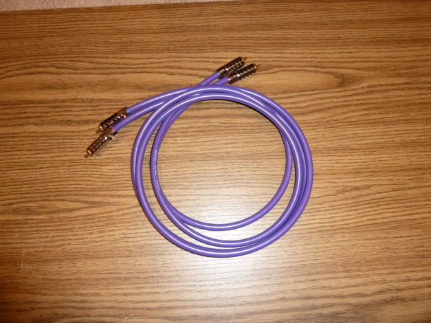 Discovery PLUS 4 Interconnect Cable