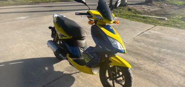 2009 KYMCO SUPER 8 150 motorcycle for rent near Cape Coral, FL