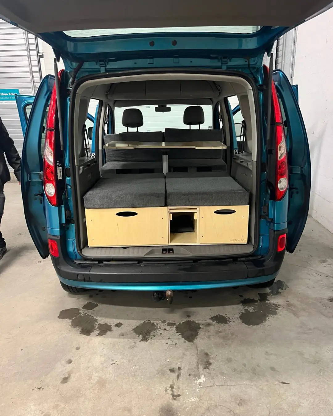 aménagement pour dormir dans son kangoo