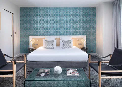 Hôtel Paris Bastille enhanced guest service with Protel PMS and integrated payments