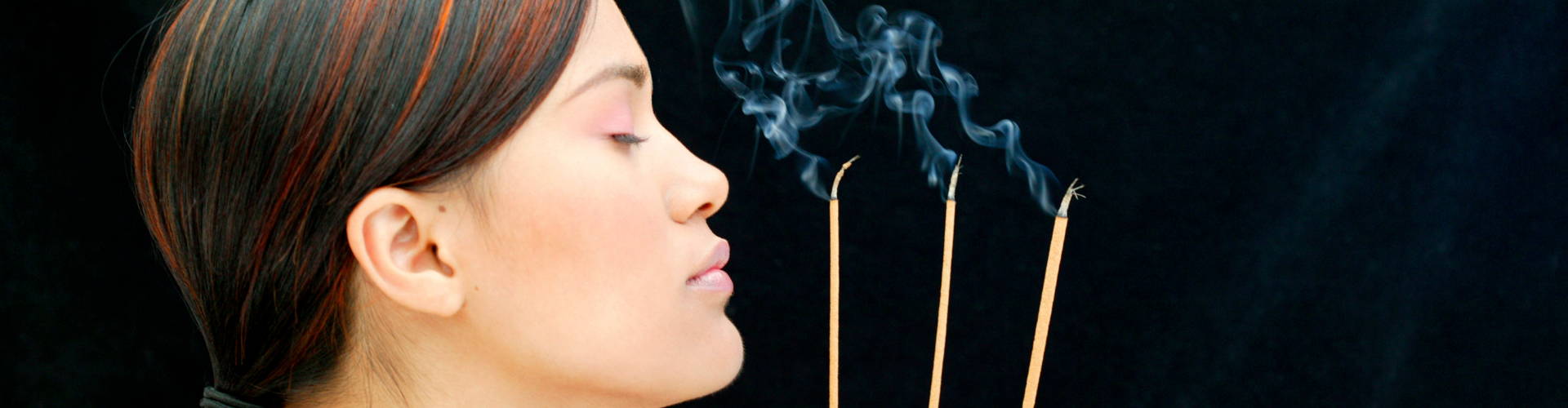 sandalwood incense relax 