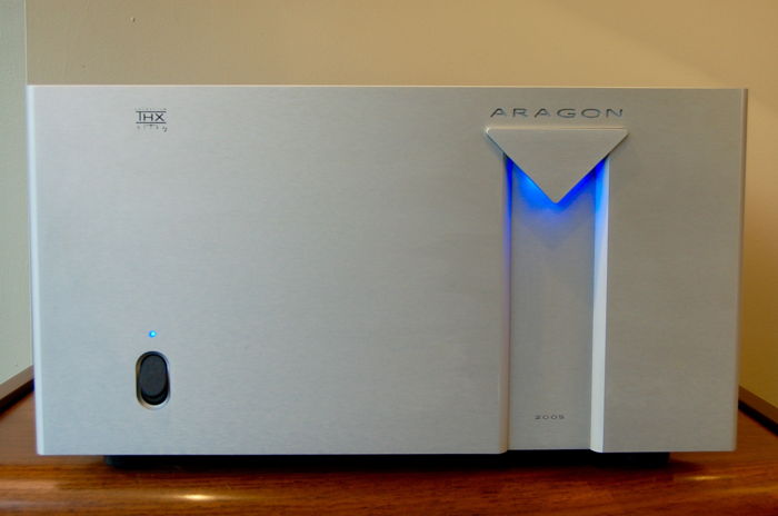 Aragon 2005 5 Channel 200 WPC Amplifier
