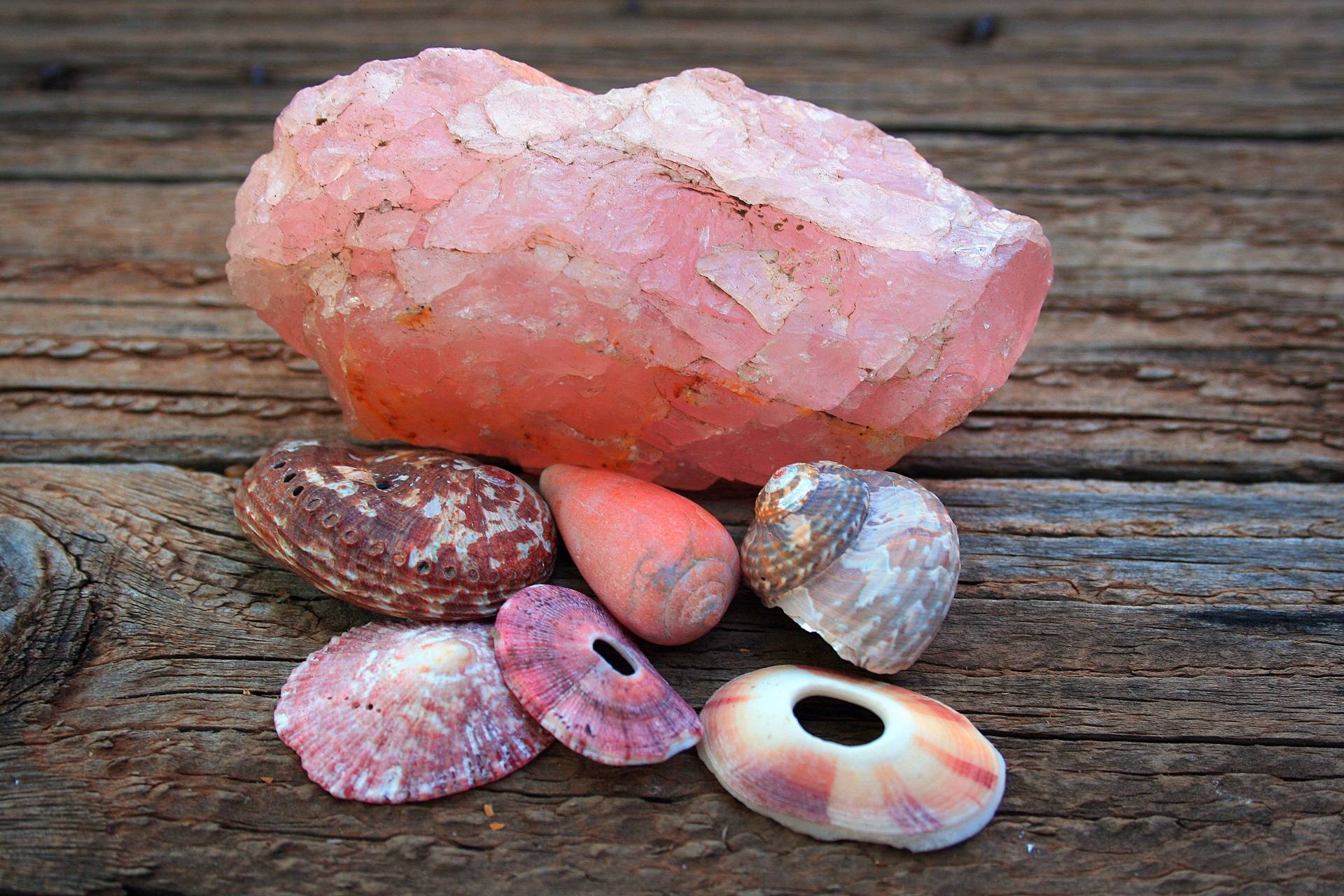 Rose Quartz Crystals