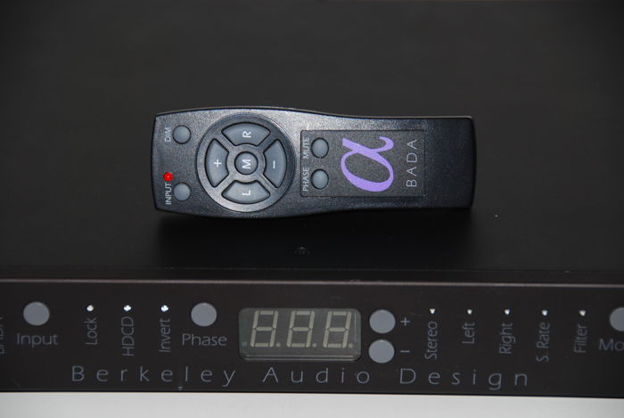 Berkeley Audio Design Alpha Dac Series 2 II In Black Wi...