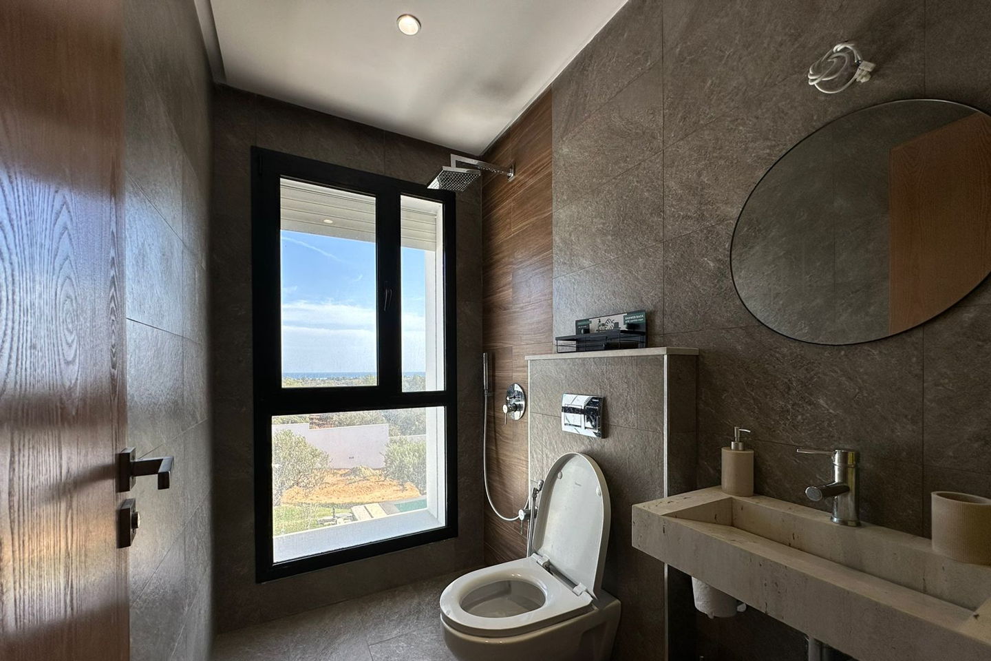 slider-image