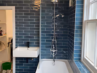 Deluxcore Ltd. Bathroom Fitters London thumbnail