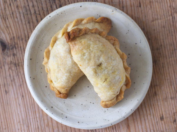 Baked curry puff