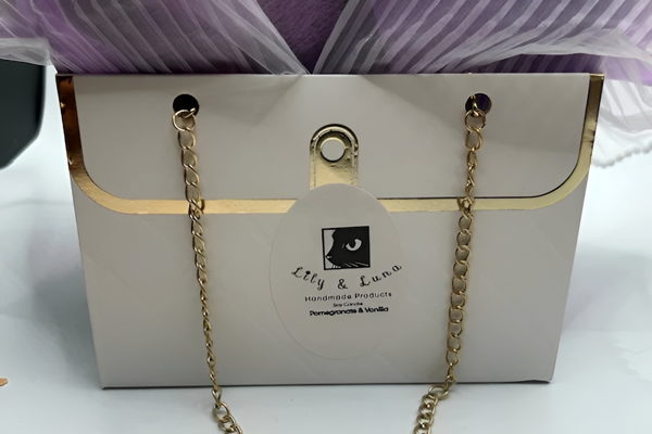Passionfruit & Vanilla Candle/Melt Handbag Flower Bouquet - Image 5