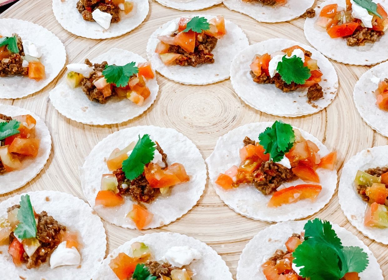 Hole In the Wall - Drive up Order - Voucher