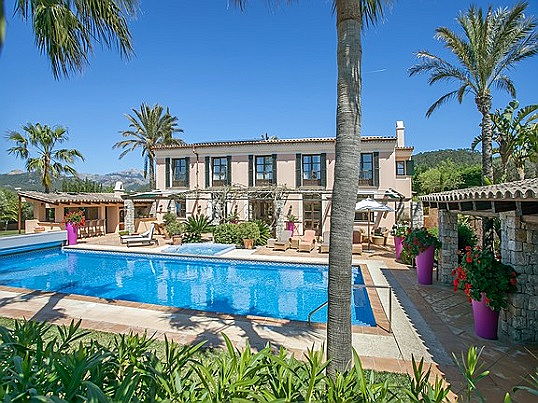  Balearic Islands
- Charming rustic house style villa for sale, Puerto Andratx, Mallorca