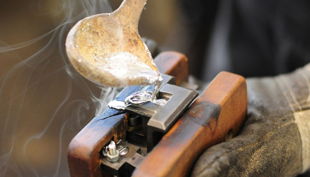 stiftung werkstattmuseum für druckkunst leipzig stanz stempel gießen