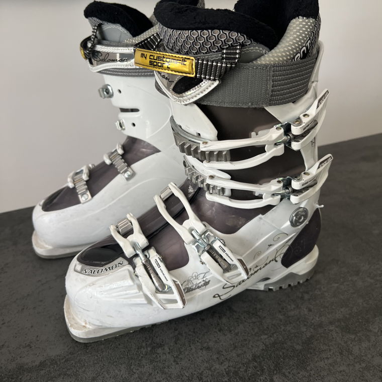 Ski boots Salomon women size 40