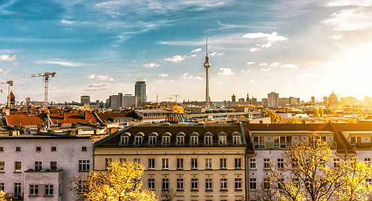  Berlin
- Berlin bundesweit auf Platz 1 beim Wirtschaftswachstum