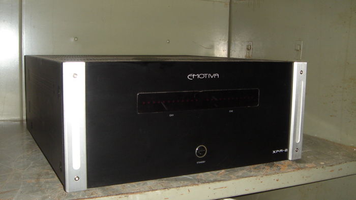 Emotiva XPA-2 Power Amplifier