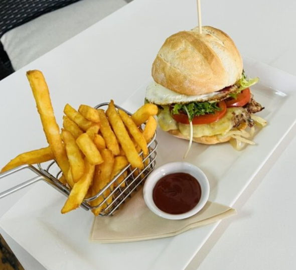 Suanie’s Cafe & Kitchen $10 Voucher