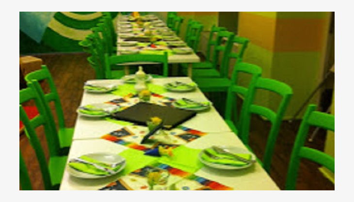 amitola geburtstags tisch